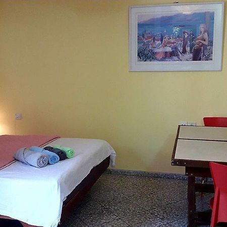 Lesanel - Guest House Arad Exterior photo